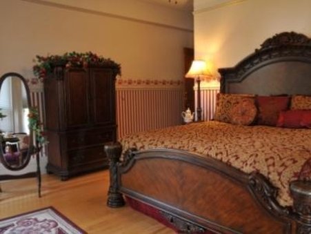 The Collins Mansion - photo 5