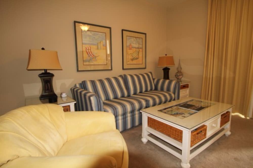 Grand Panama Beach Resort by Emerald View Resorts - photo 29
