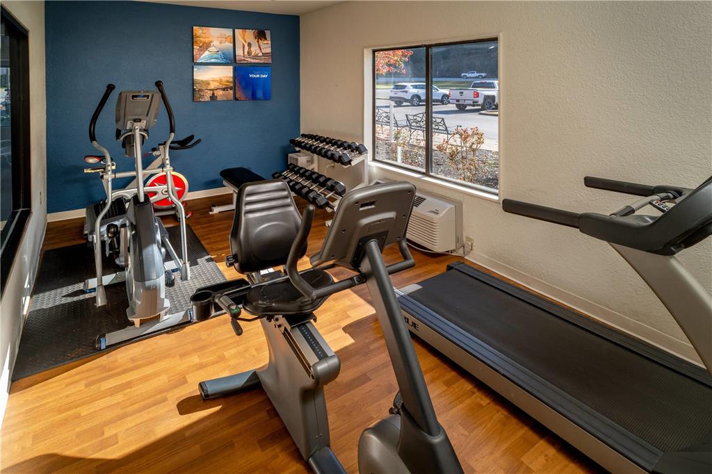 Comfort Suites Prestonsburg West - photo 44
