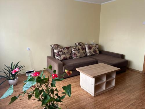 Butas Prie Tvenkinio 21610440 — Varena