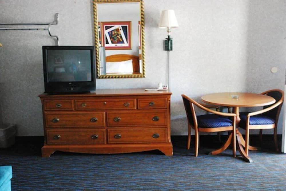 Chief Motel - photo 6