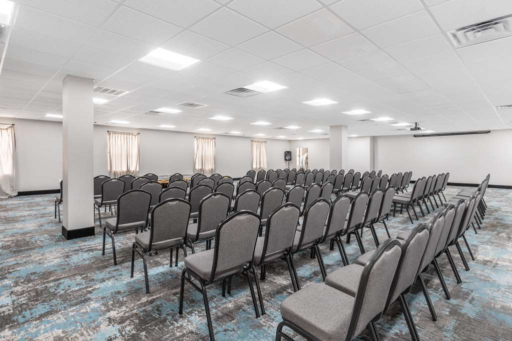 Comfort Inn & Suites Chattanooga East Ridge - photo 29