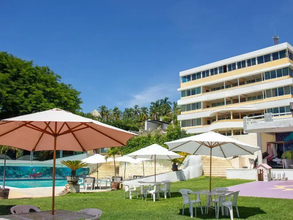 Hotel Palace Marina Tequesquitengo — Tequesquitengo