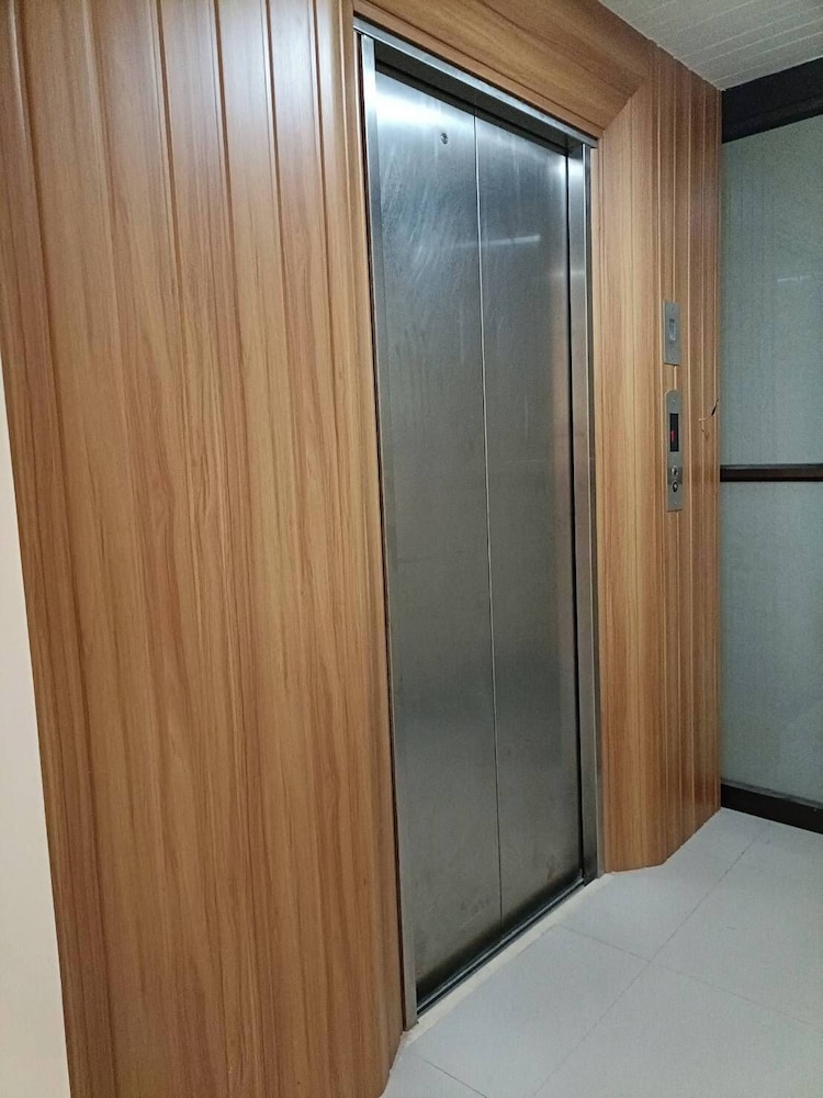 Sandee Room in Hat Yai, Thailand