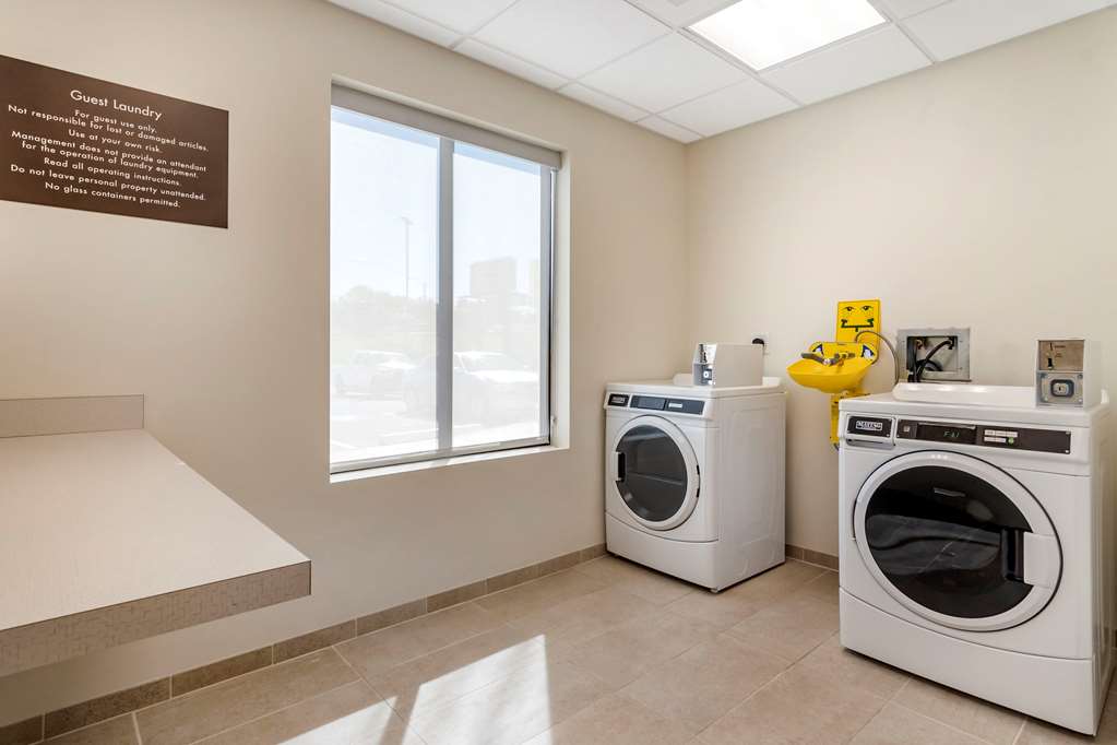 Comfort Suites Grandview Kansas City - photo 41
