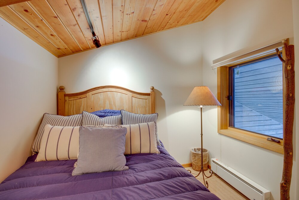 Big Sky Condo w Mountain Views 1 Mi to Resort - photo 14