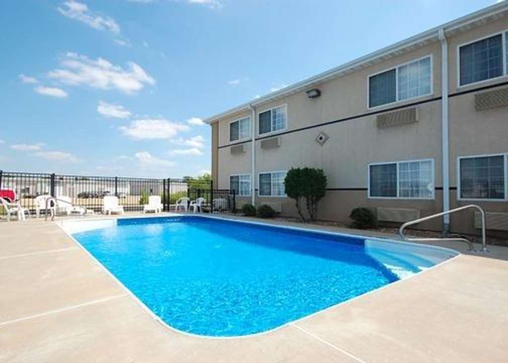 Quality Inn Belton Kansas City South - photo 18