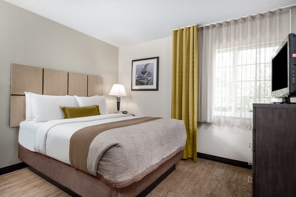 Candlewood Suites Durham an IHG Hotel - photo 5