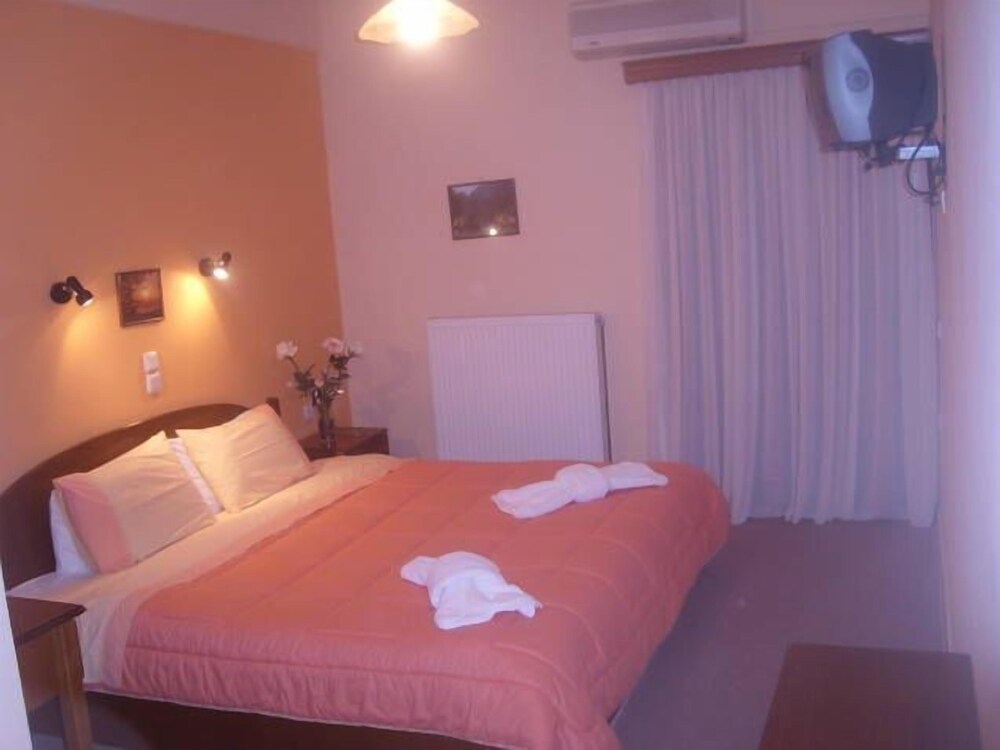 Hotel Themisto in Aigio, Greece