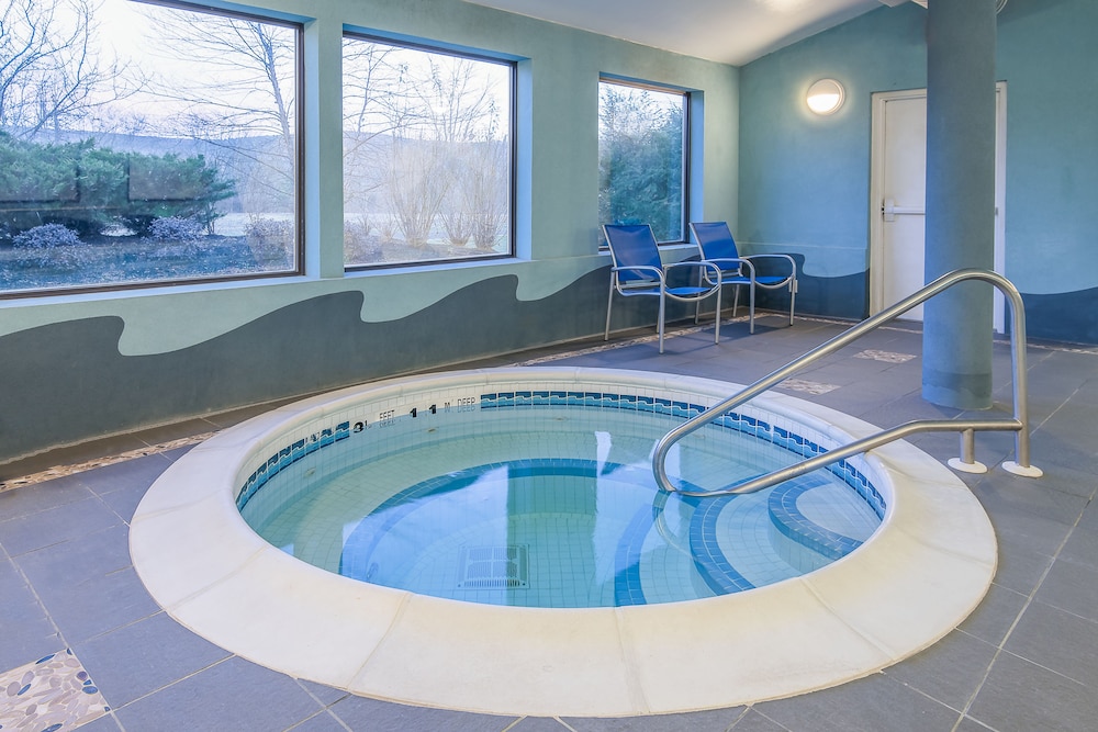 Holiday Inn Express & Suites Cooperstown by IHG - photo 15