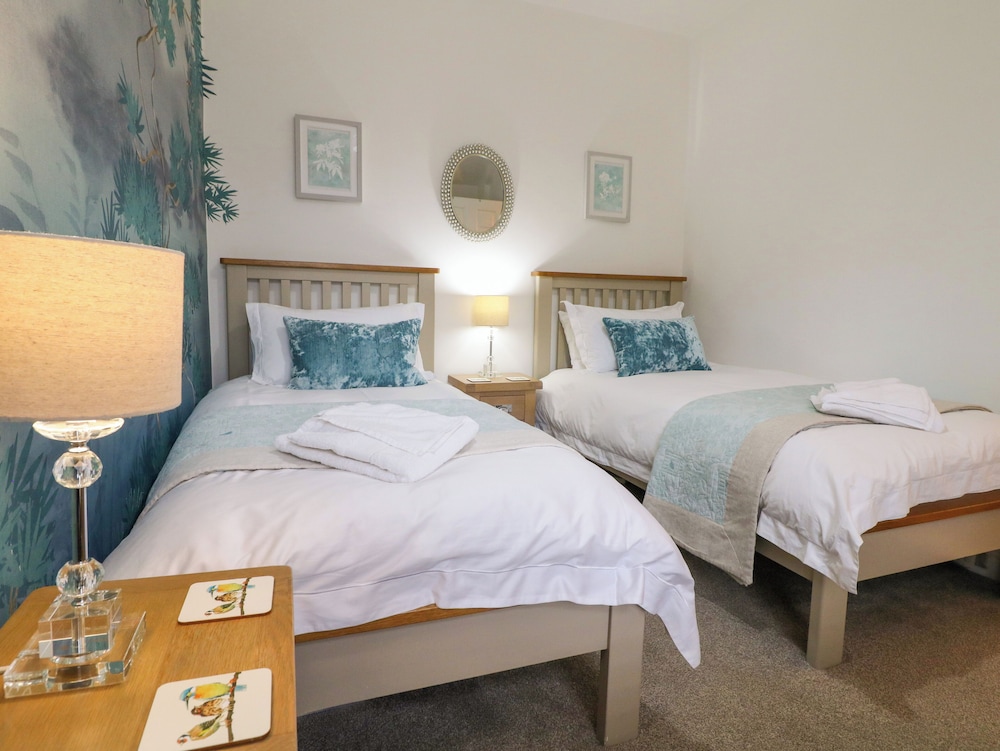 The Hideout — Oakham — photo 4