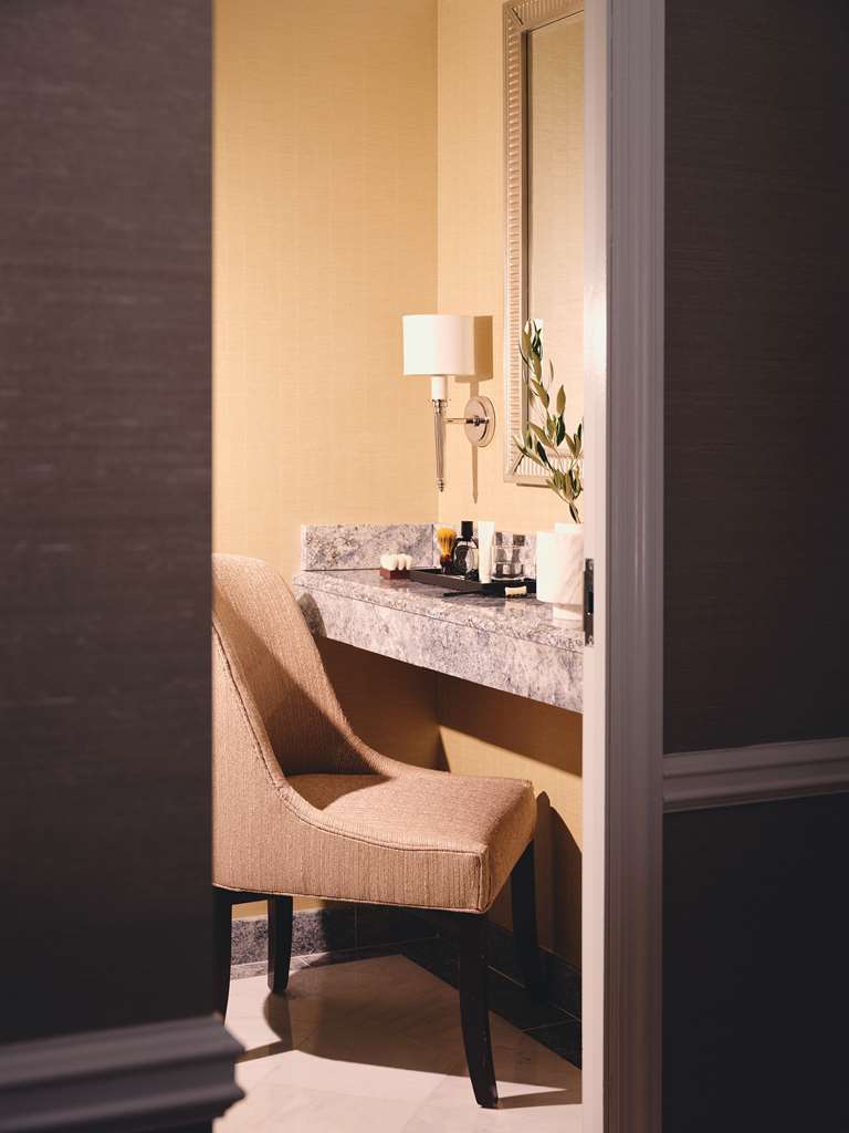 Boston Harbor Hotel - photo 15