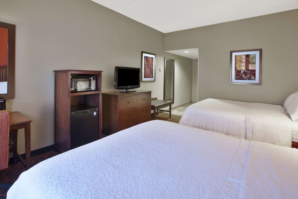 Hampton Inn Brockport NY - photo 11
