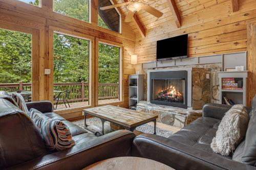 Red Wolf by Carolina Mornings — 4-Star Luxury Hotel in Fletcher, United States