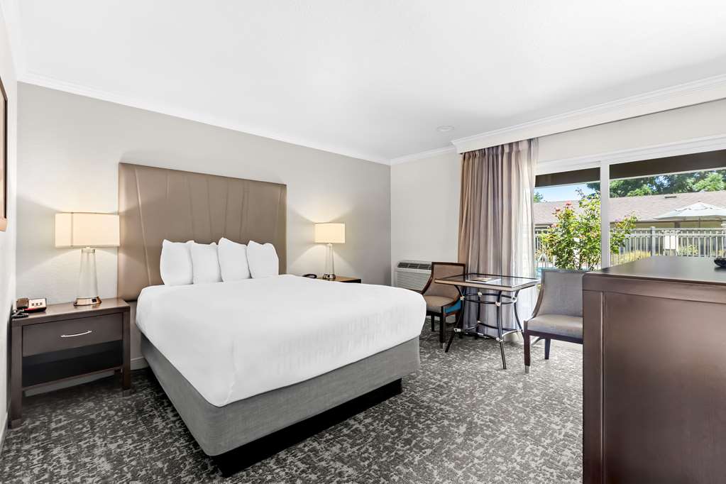 Best Western Garden Inn - photo 29
