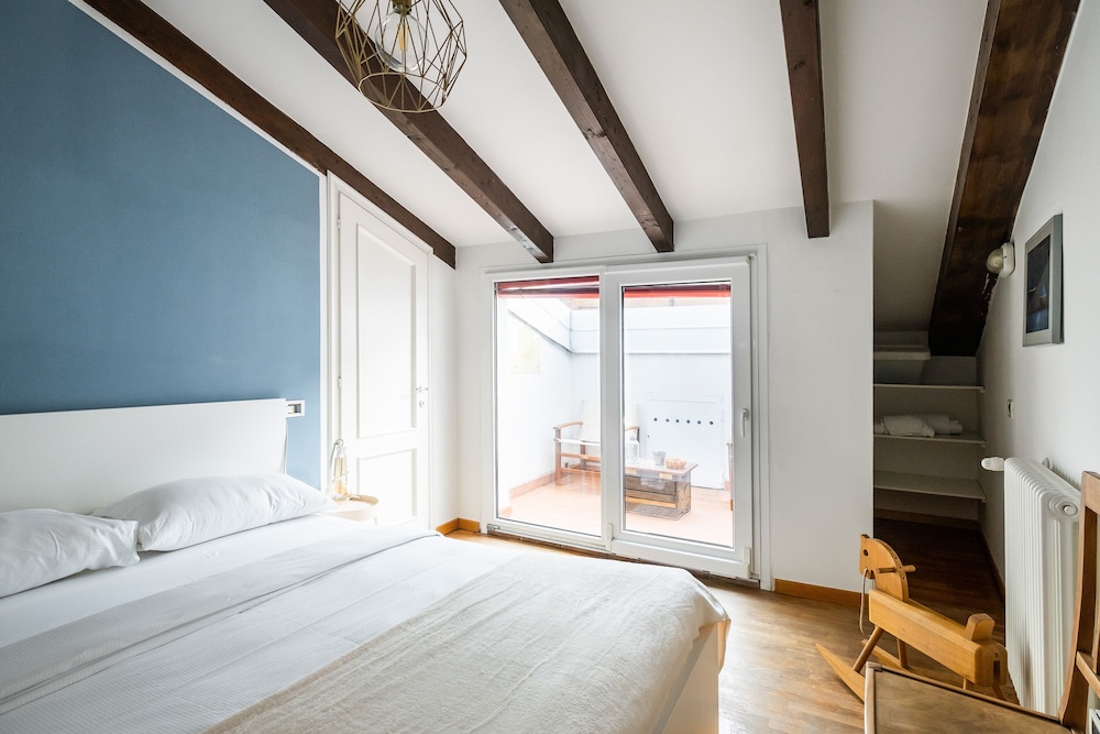 Loft Con 2 Terrazzi Nei Pressi Della Johns Hopkins University — Bologna — photo 3