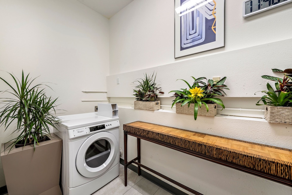 Holiday Inn Express La Mesa Near SDSU by IHG - photo 37