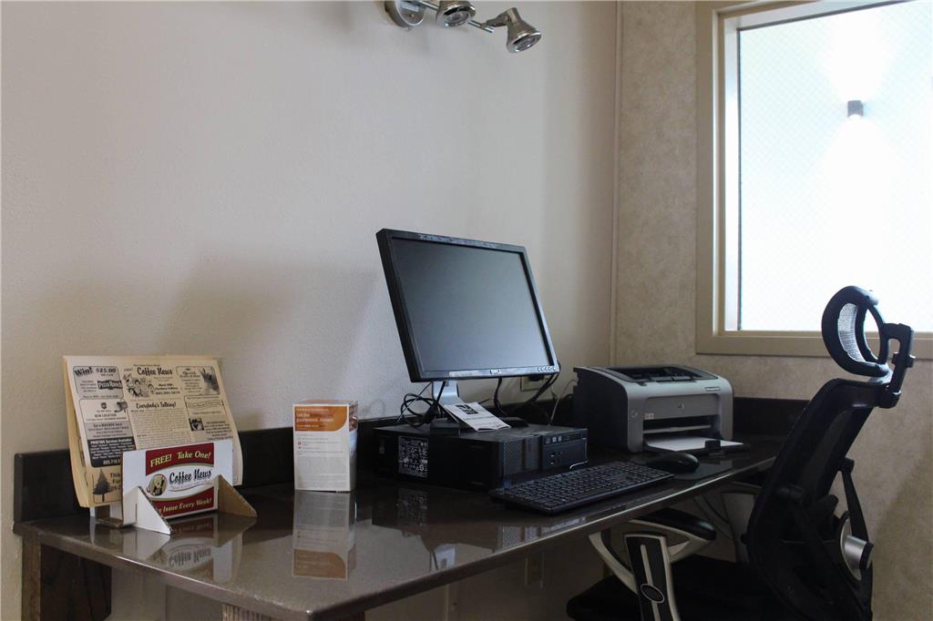 Quality Inn Spearfish I 90 - photo 18