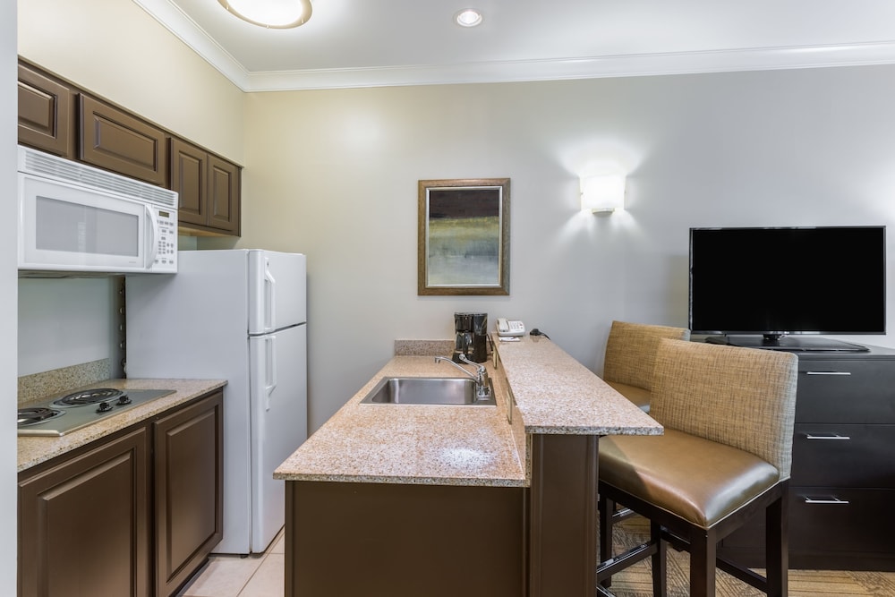 Staybridge Suites Savannah Historic District by IHG - photo 18