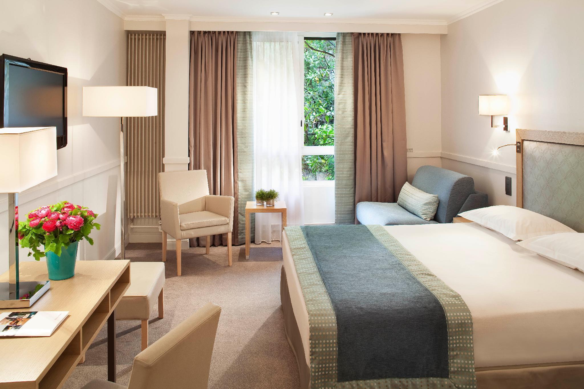 Hotel Floride Etoile - last minute hotel in Paris
