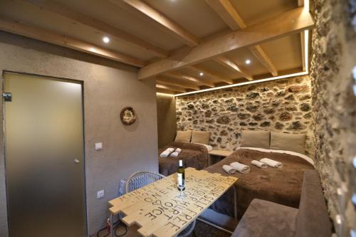 D&P Cell Oneiro. in Kalavryta, Greece