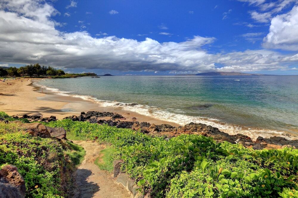 Kamaole Nalu #104 by Ali'i Resorts — 4-Star Luxury Hotel in Kihei, United States