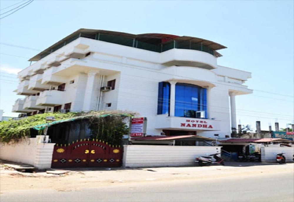 Hotel Nandha in Karaikal, India