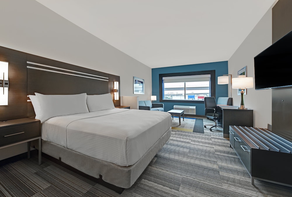 Holiday Inn Express & Suites Houston Memorial City Centre by IHG - photo 12
