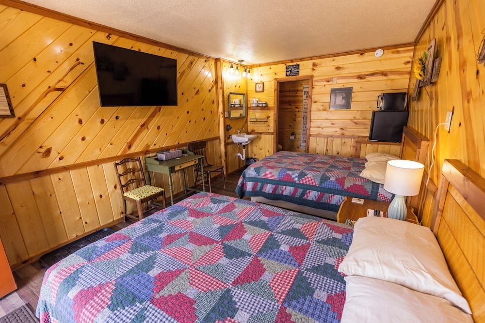 Sunset RV Park and Motel - photo 20