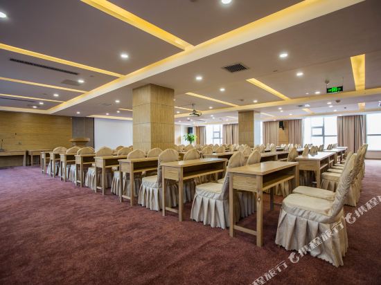 Huase Hotel — Dalai — photo 5