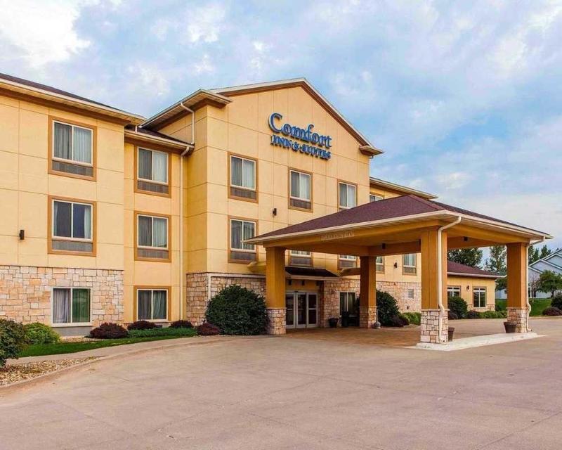 Comfort Inn Suites — Tavares