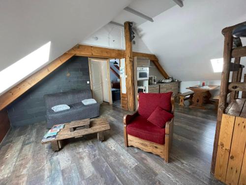 Grange rénovée où l on s y sent bien in Chorges, France