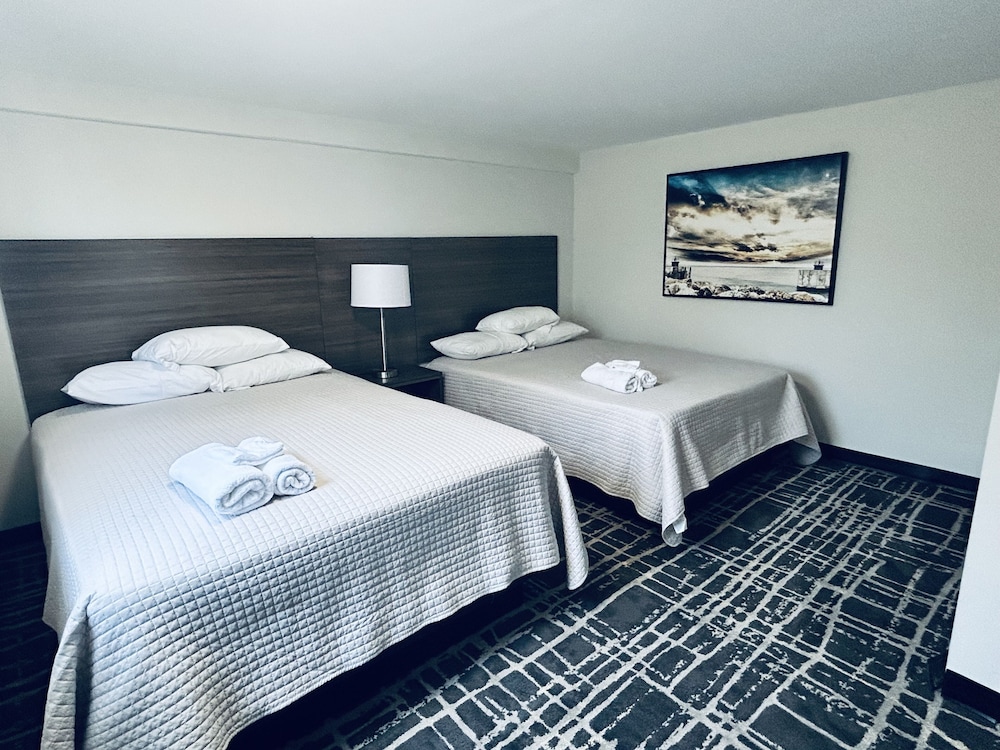Blue Wave Inn - photo 11