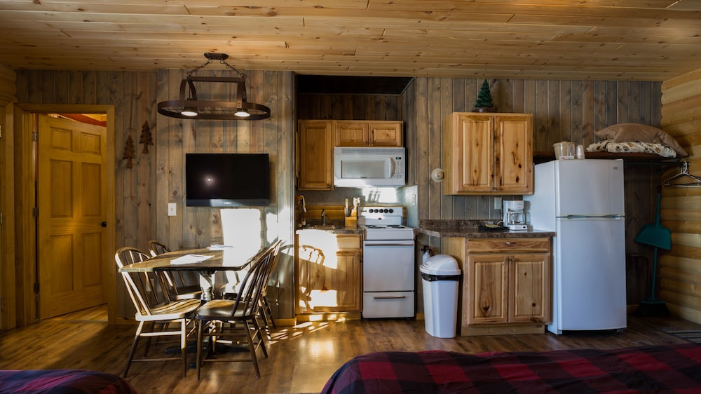 Curriers Lakeview Lodge - photo 59