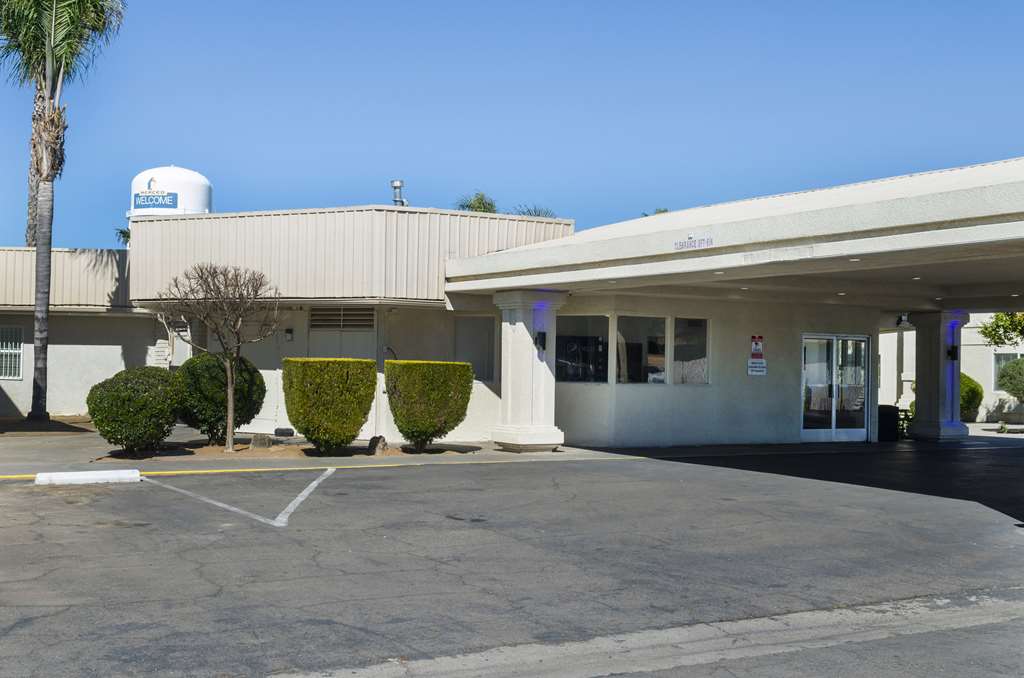 Motel 6 Merced CA - photo 2