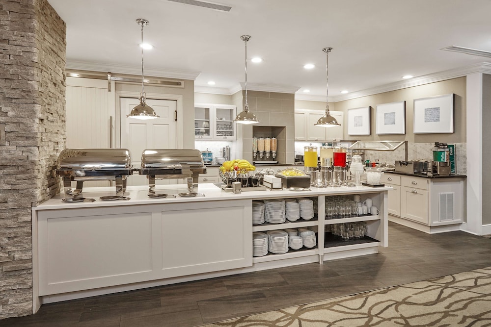 Homewood Suites by Hilton Indianapolis Keystone Crossing - photo 23
