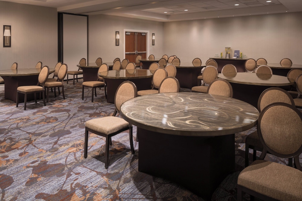 Sheraton Dallas Hotel by the Galleria - photo 44