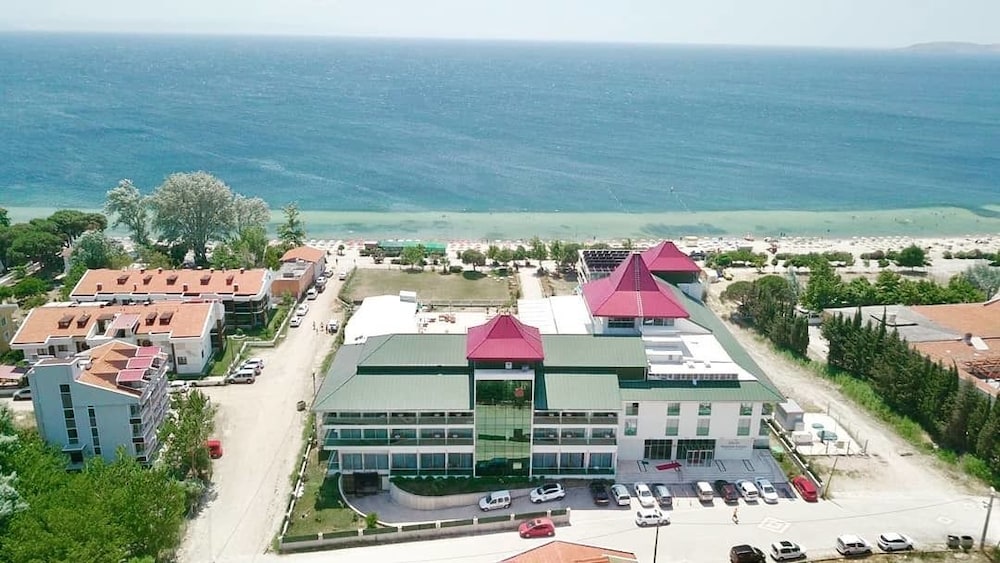 Cetin Prestige Resort in Erdek, Turkey