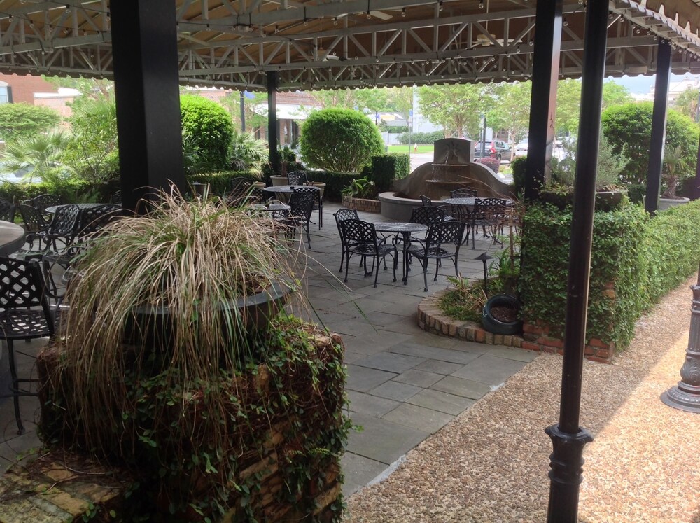 New World Inn Downtown Pensacola - photo 60