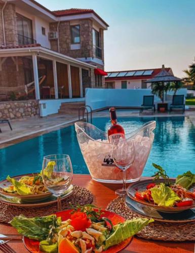 Garavilla Eski Datça - carbon neutral hotel in Datca