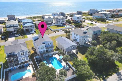 Porpoise Driven Life by Oak Island Accommodations - photo 42