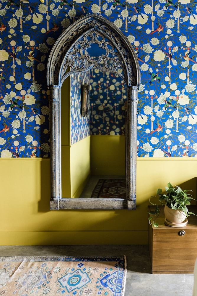The Frances Modern Inn - photo 20