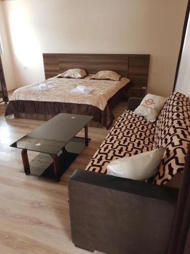 Guest House Khergiani