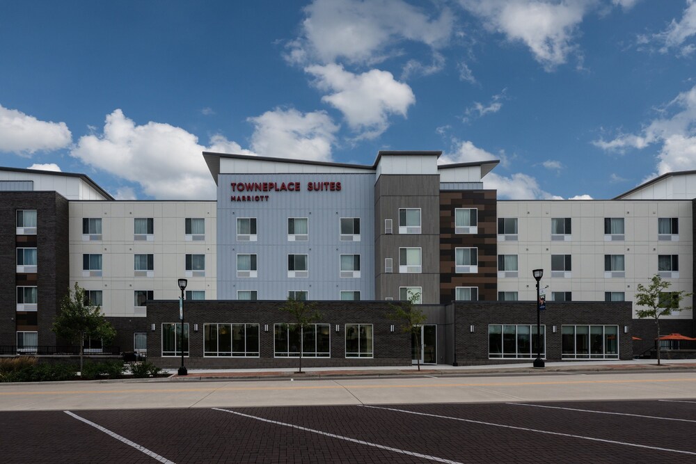 TownePlace Suites by Marriott Milwaukee Oak Creek - photo 53
