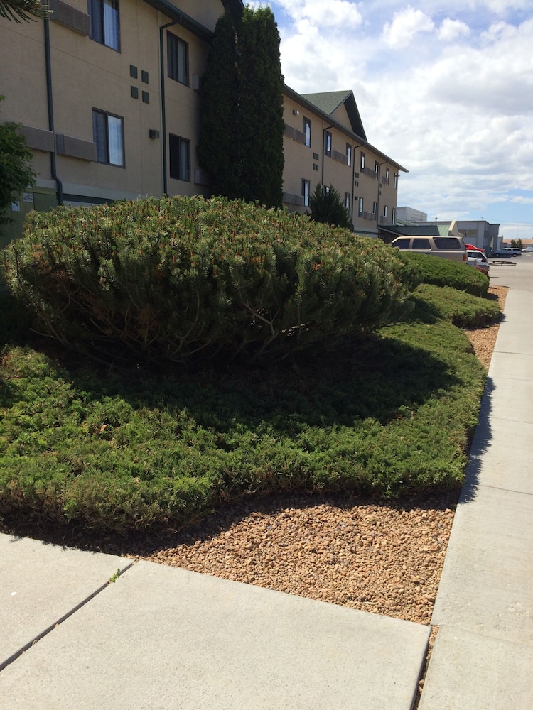 Super 8 by Wyndham Idaho Falls - photo 32