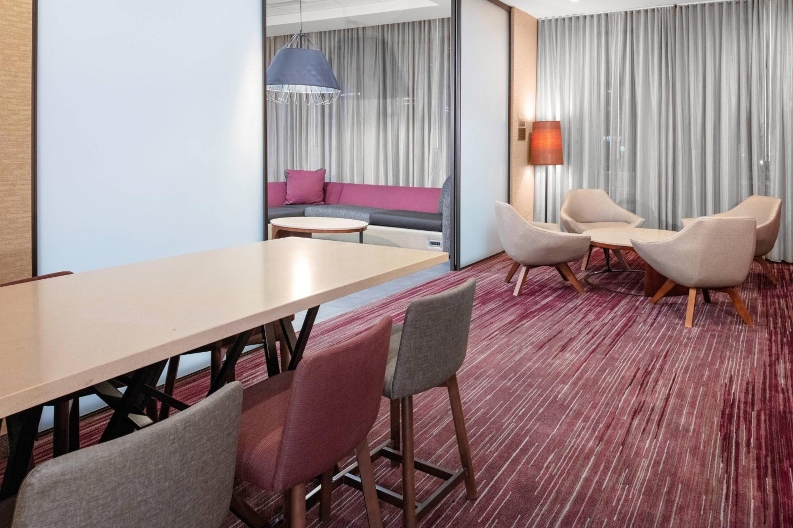 Courtyard by Marriott East Lansing Okemos - photo 51