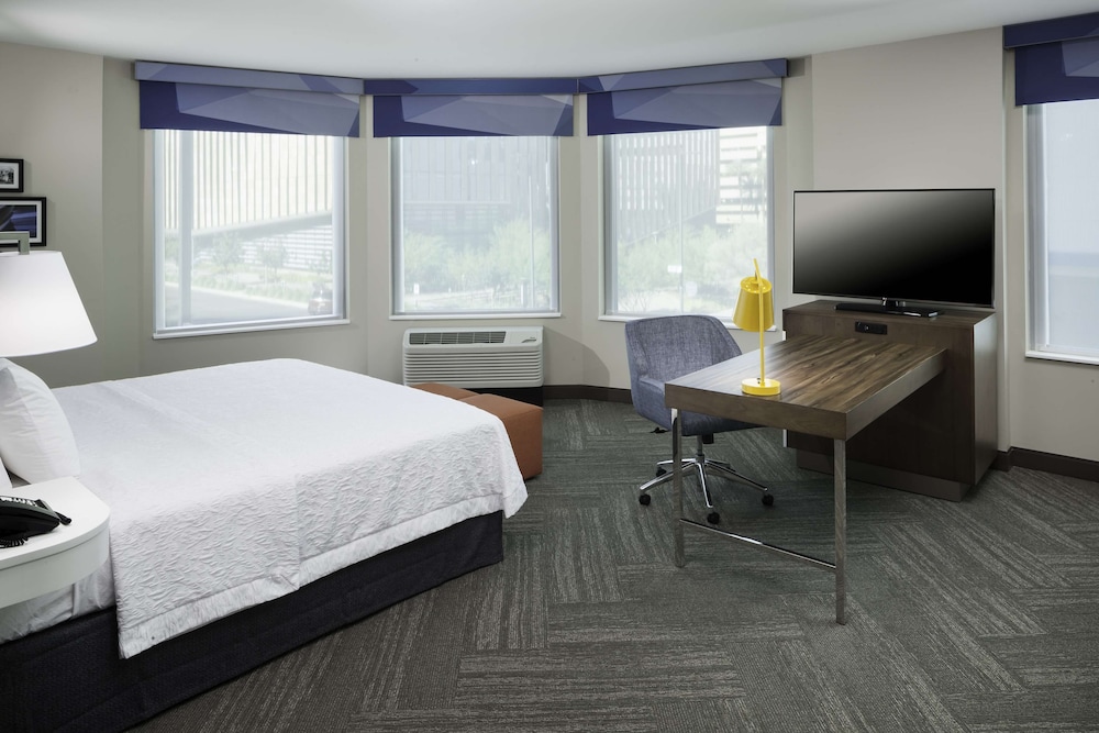 Hampton Inn & Suites Phoenix Downtown - photo 42