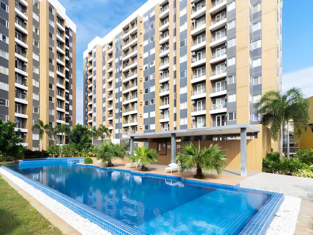 1BR Interiored Condo with WiFi Netflix Hot Shower The Hive Residences — 4-Star Luxury Hotel in Taytay, Philippines