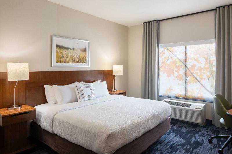 Fairfield Inn and Suites by Marriott Chillicothe - photo 39