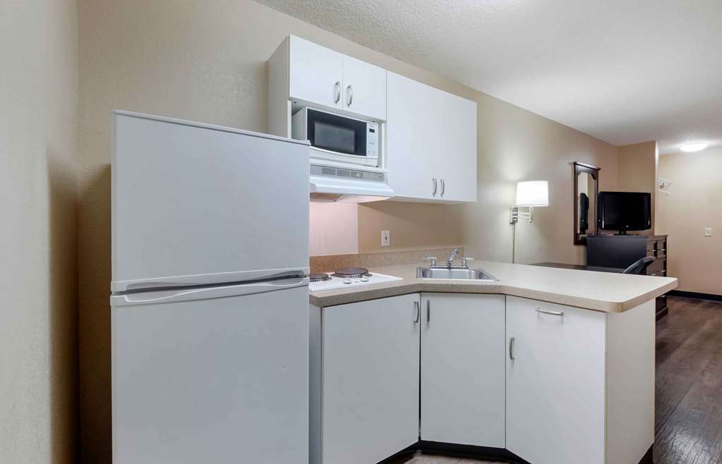 Extended Stay America Select Suites Atlanta Clairmont - photo 19